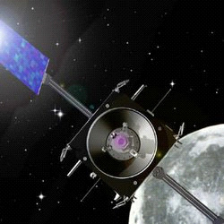 Падение на Луну 367-килограммового орбитального аппарата SMART-1 назначено на 3 сентября 2006 года. Рисунок с сайта www.universetoday.com