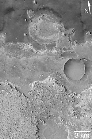 Марсианский район Sinus Meridiani (2.4° с.ш., 1.1° з.д.). Снимок сделан с борта станции «Марс Одиссей» (фото с сайта marsjournal.org)